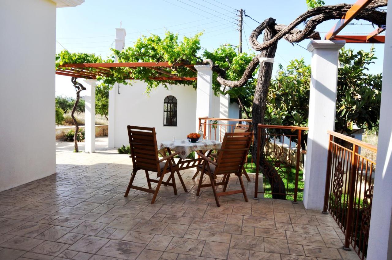 Anna 'S House - Garden Cottage In Κίσσαμος Εξωτερικό φωτογραφία